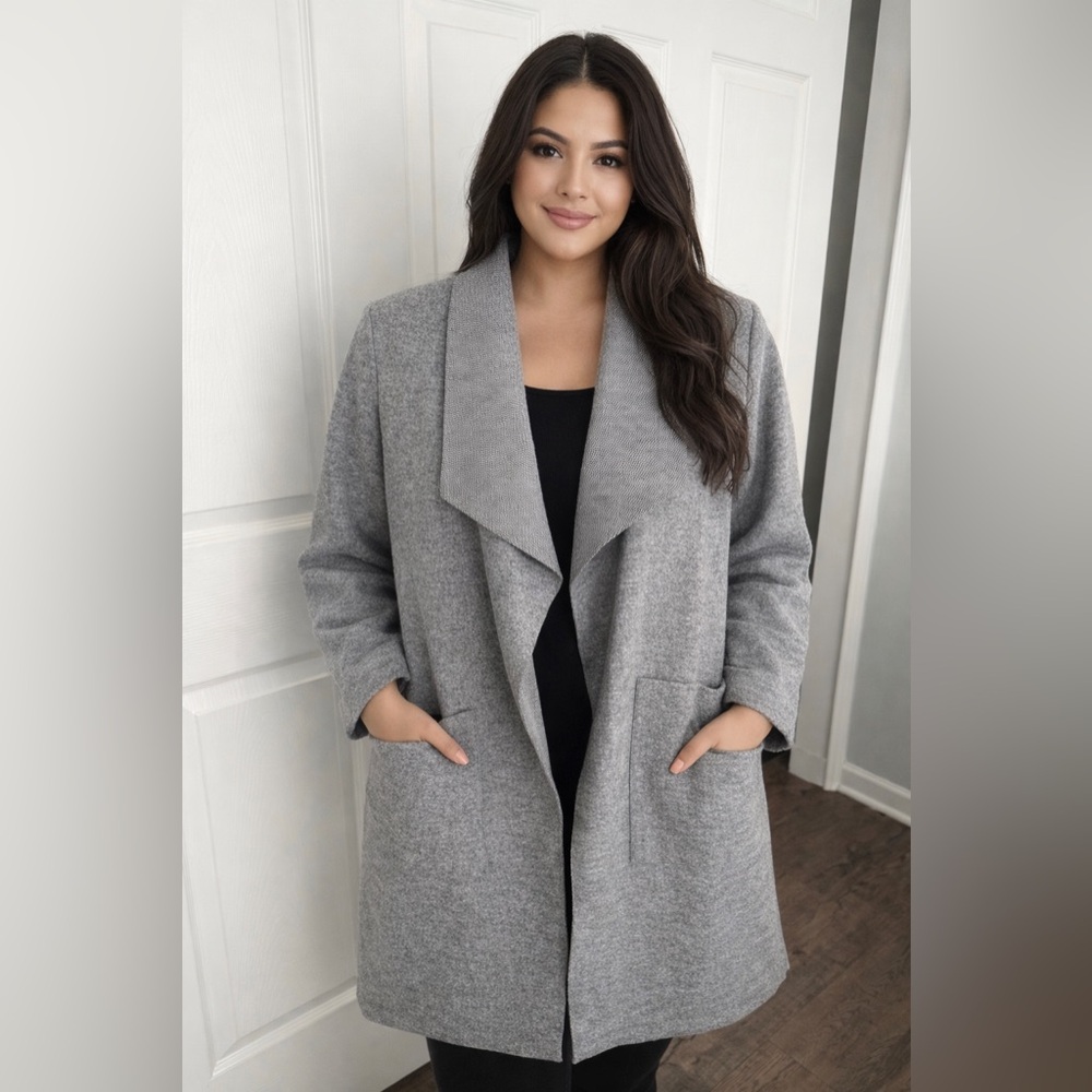Primark Gray Women's Blazer. SZ 10/L Like New.
